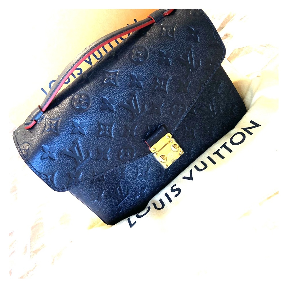 Louis Vuitton pochette Metis